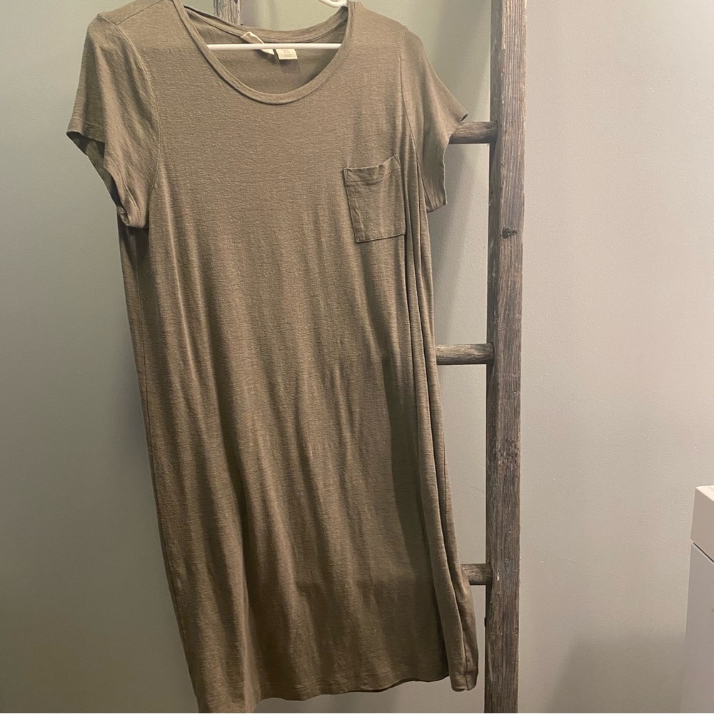 Green Dress w/ pocket